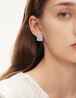 Load image into Gallery viewer, Square Cluster Diamante Pearl Earrings