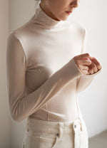 Load image into Gallery viewer, Side Line Turtleneck Top in Cream