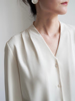 Load image into Gallery viewer, V Button Blouse in Cream
