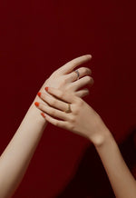 Load image into Gallery viewer, Silver Point Diamante Ring