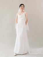 Load image into Gallery viewer, Classic Wedding Veil - Long