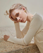 Load image into Gallery viewer, Heart Edge Earrings