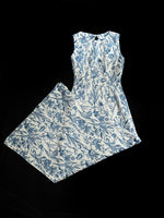 Load image into Gallery viewer, Floral Stretch Maxi Dress in Blue/White