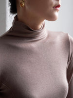 Load image into Gallery viewer, Side Line Turtleneck Top in Purple