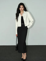 Load image into Gallery viewer, Midaxi Pocket Shift Skirt in Black