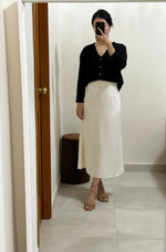 Load image into Gallery viewer, Korean Pearl Button Cardigan [2 Colours]
