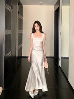 Load image into Gallery viewer, Square Neck Mermaid Satin Gown in Champagne