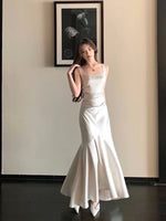 Load image into Gallery viewer, Square Neck Mermaid Satin Gown in Champagne