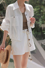 Load image into Gallery viewer, Cotton Line Shorts in White