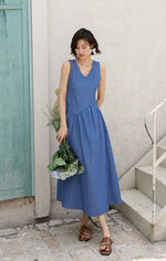 Load image into Gallery viewer, Sleeveless Maxi Dress in Blue