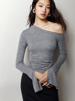 Load image into Gallery viewer, Toga Trumpet Sleeve Top in Grey