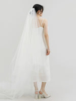 Load image into Gallery viewer, Classic Wedding Veil - Long