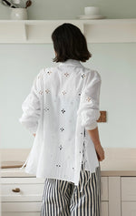 Load image into Gallery viewer, Eyelet Ribbon Tie Shirt in White