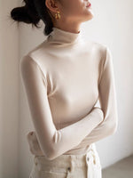 Load image into Gallery viewer, Side Line Turtleneck Top in Cream
