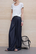 Load image into Gallery viewer, Wide Leg Zip Chambray Trousers in Navy