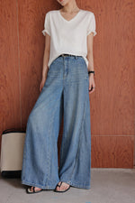 Load image into Gallery viewer, Tencel Blend Flare Line Leg Jeans in Blue