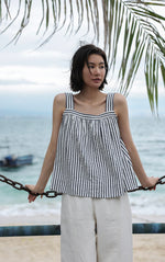 Load image into Gallery viewer, Seersucker Striped Top in Black/White