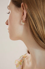 Load image into Gallery viewer, Duo Loop Pearl Earrings