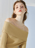 Load image into Gallery viewer, Square Hoop Diamante Earrings