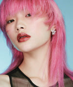 Load image into Gallery viewer, Interwoven Star Stud Earrings