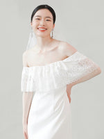 Load image into Gallery viewer, Lace Wedding Veil - Short