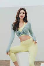 Load image into Gallery viewer, Twist Cropped Top in Mint Green
