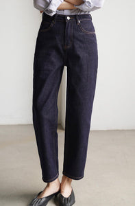 Cropped Straight Leg Stretch Jeans in Navy
