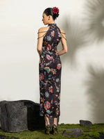 Load image into Gallery viewer, Floral Bead Slit Maxi Cheongsam in Black