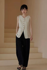 Load image into Gallery viewer, Linen Long Pocket Vest in Beige