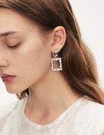 Load image into Gallery viewer, Square Drop Diamante Pearl Earrings