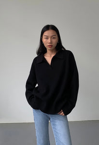 Oversized Collar Knitted Sweater in Black