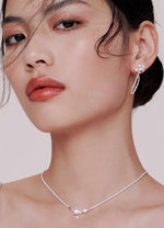 Load image into Gallery viewer, Bead Loop Star Earrings