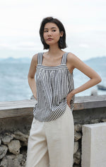 Load image into Gallery viewer, Seersucker Striped Top in Black/White