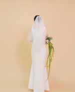 Load image into Gallery viewer, Classic Wedding Veil - Mid