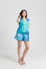 Load image into Gallery viewer, Maris Cap Sleeve Top in Blue
