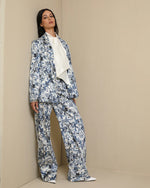 Load image into Gallery viewer, Anais Floral Blazer in Blue