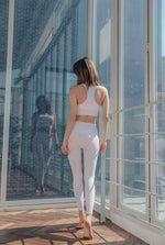 Load image into Gallery viewer, High Rise Watercolour 7/8 Leggings in Multi