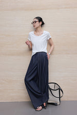 Load image into Gallery viewer, Wide Leg Zip Chambray Trousers in Navy
