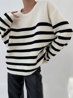 Load image into Gallery viewer, Oversized Ribbed Striped Sweater in White