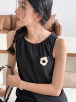 Load image into Gallery viewer, Flower Embellishment Pocket Shift Dress in Black