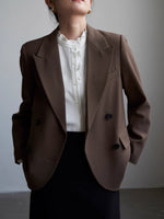 Load image into Gallery viewer, Curve Hem Relaxed Blazer in Brown
