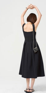Load image into Gallery viewer, Square Neck Pleat Midi Dress in Black