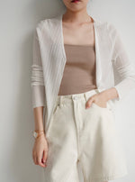 Load image into Gallery viewer, Cotton Strech Denim Mom Shorts in Cream