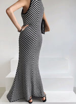 Load image into Gallery viewer, Knitted Sleeveless Dress in Black/White
