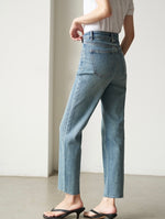 Load image into Gallery viewer, Cropped Fray Hem Stretch Jeans in Blue