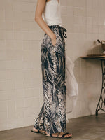 Load image into Gallery viewer, Floral Wide Leg Pants in Multi