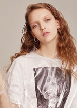 Load image into Gallery viewer, Textured C Loop Earrings