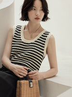 Load image into Gallery viewer, Knitted Striped Top in Black/Cream