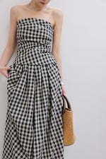 Load image into Gallery viewer, Gingham Bustier Top // Maxi Skirt Set in Black/White