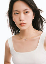 Load image into Gallery viewer, Rose Clasp Necklace